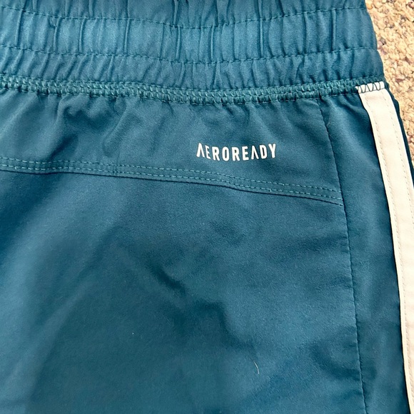 Adidas aero ready running shorts - Picture 4 of 4